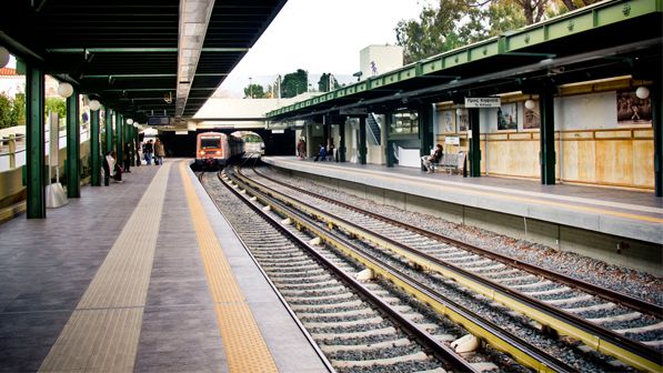 thiseio-station2