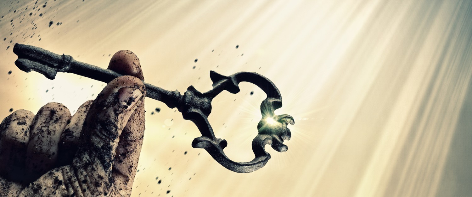 Hand-Holding-the-Key-1500x629