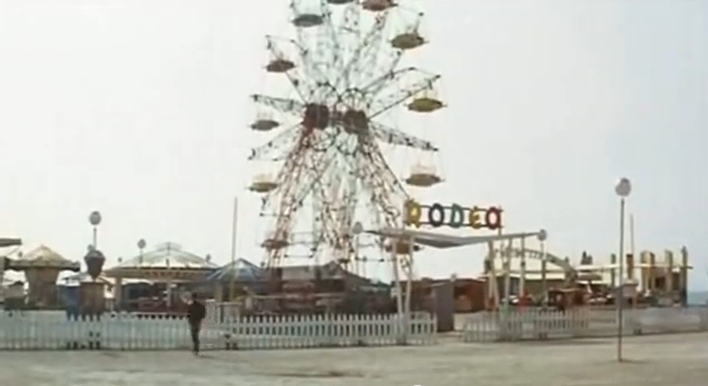 Jean-Paul-Belmondo-LE-CASSE-Rodeo
